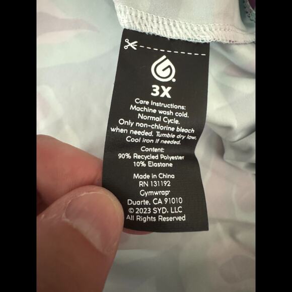 GYMWRAP CloudKNIT Everyday Luxe Performance Top 3X Purple Green Floral NWT - Picture 11 of 13